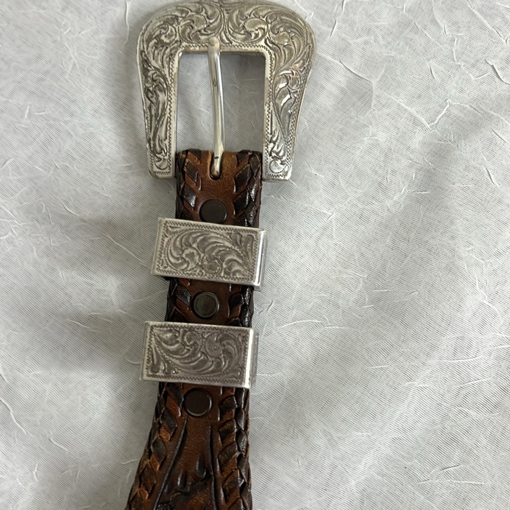 Appaloosa Hand Tooled Reversible Leather Belt Size 40 - Picture 3 of 12